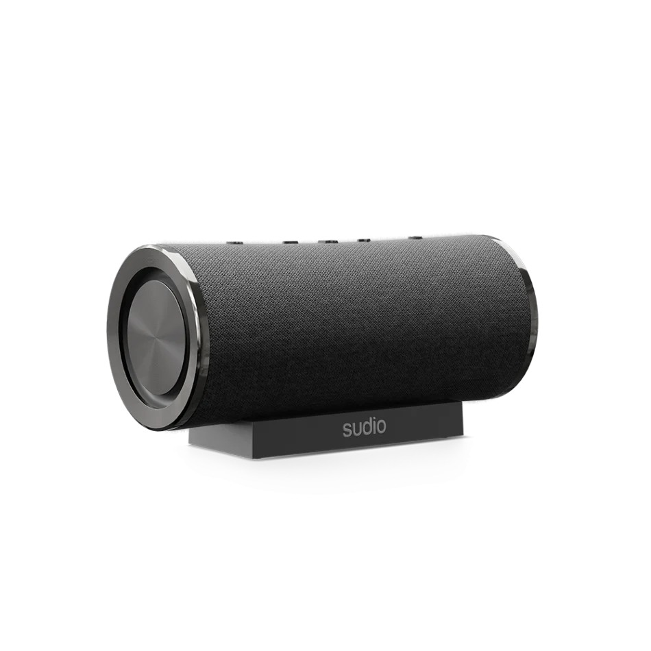 Sudio Femtio Black 防水 スピーカー 長時間再生 | SoftBank公式 