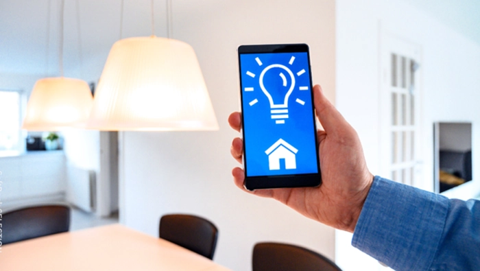 電気消したっけ……？からの解放。照明から始めるスマートホーム