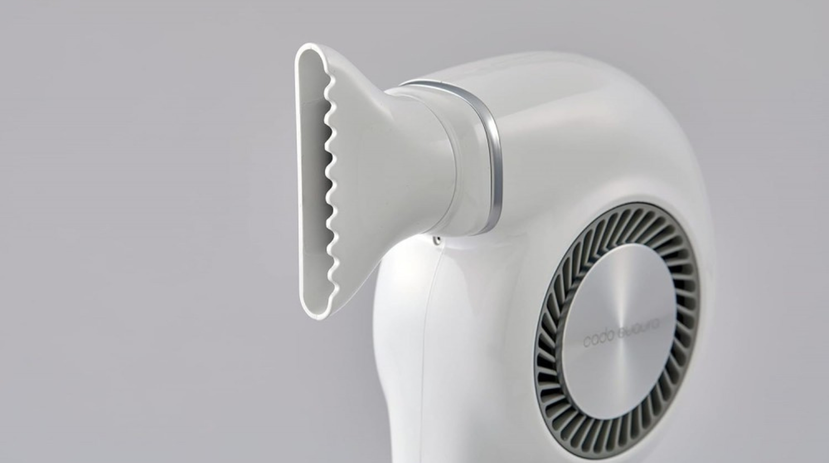 髪のダメージ比較